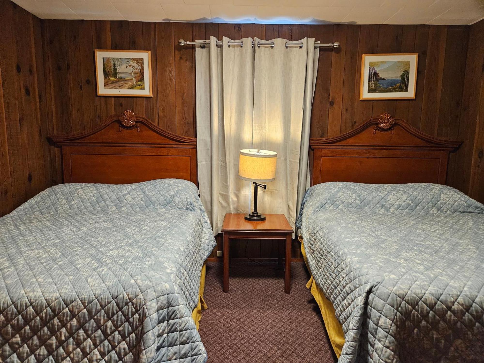 Swiss Chalets Motel Hope Extérieur photo