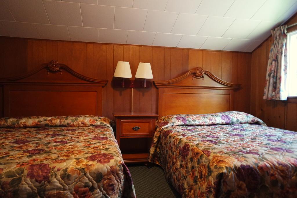 Swiss Chalets Motel Hope Extérieur photo