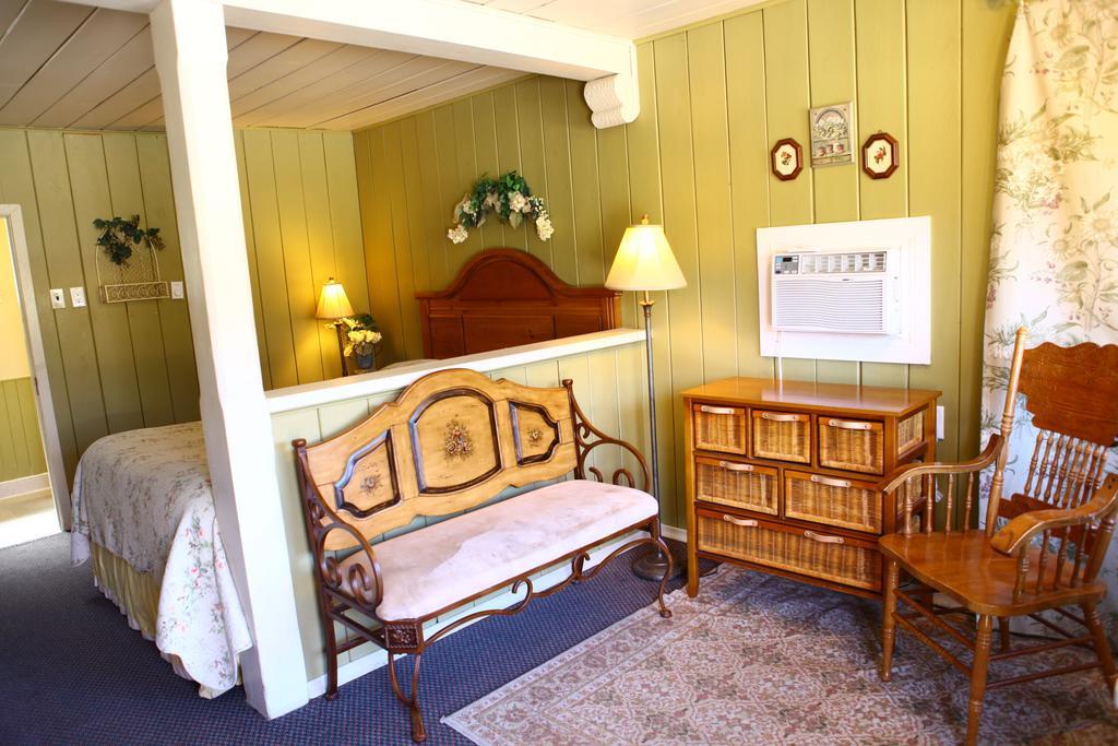 Swiss Chalets Motel Hope Extérieur photo
