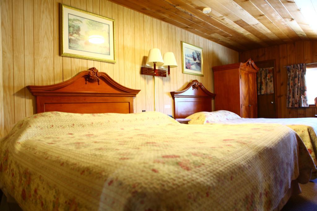 Swiss Chalets Motel Hope Extérieur photo